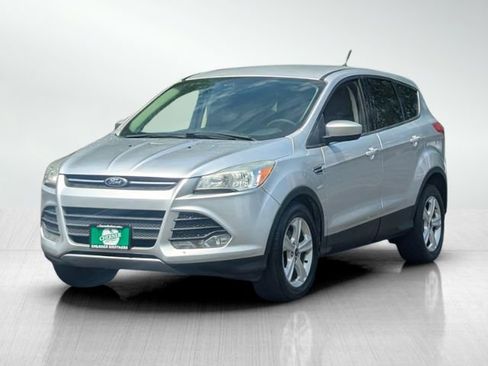 Used 2015 Ford Escape SE FWD image 8