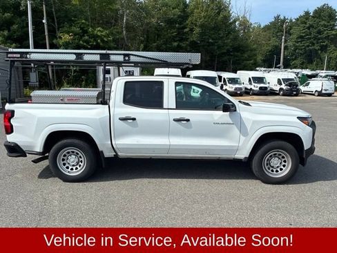 Used 2024 Chevrolet Colorado W/T w/ Safety Package RWD image 4