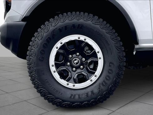 Used 2023 Ford Bronco Outer Banks w/ Sasquatch Package image 10