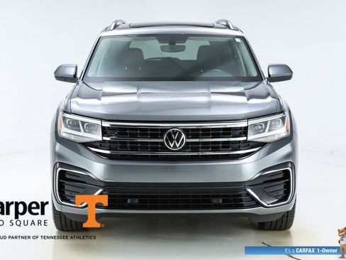 Used 2021 Volkswagen Atlas SE w/ Panoramic Sunroof Package image 16