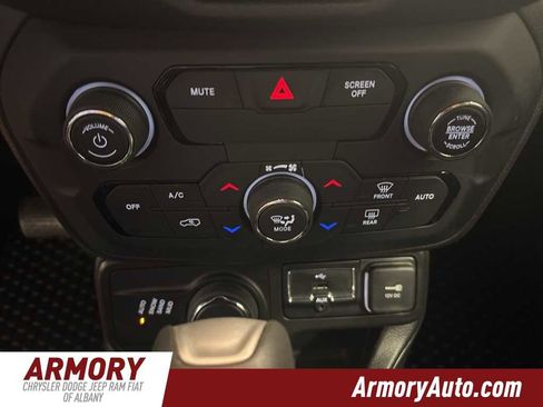 Used 2020 Jeep Renegade Altitude image 19