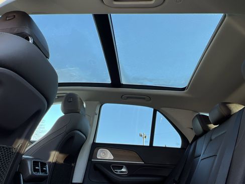 Used 2021 Mercedes-Benz GLE 350 4MATIC image 22