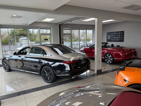 Used 2020 Mercedes-Benz S 560 Sedan image 49