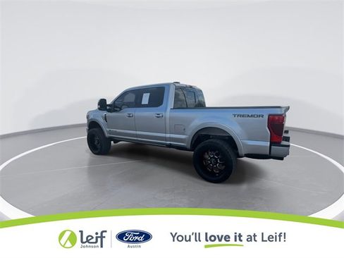 Used 2022 Ford F250 Lariat w/ Tremor Off-Road Package image 8