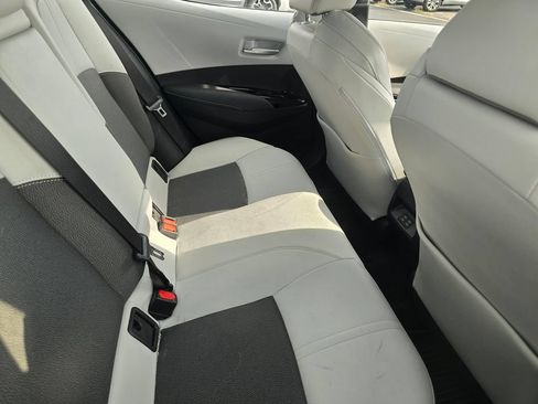 Used 2025 Toyota Corolla XSE FWD image 12