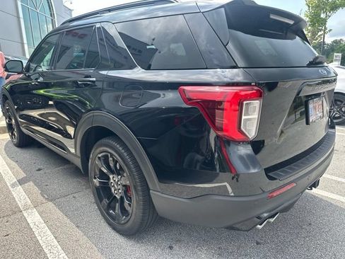Used 2023 Ford Explorer ST w/ Equipment Group 401A AWD/4WD image 2