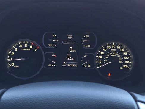 Used 2020 Toyota Tundra SR5 w/ SR5 Upgrade Package image 19