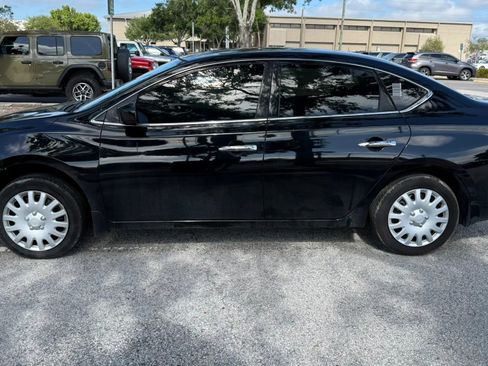 Used 2015 Nissan Sentra S FWD image 1