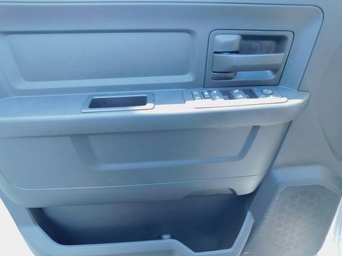 New 2025 RAM ProMaster Tradesman image 21