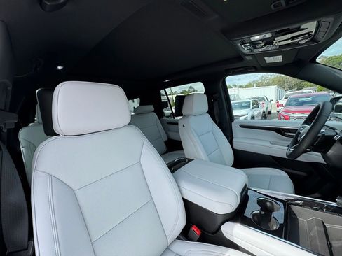 New 2026 Chevrolet Tahoe Premier image 18