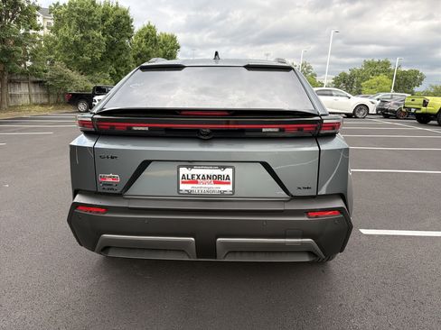 New 2026 Toyota C-HR AWD/4WD image 5