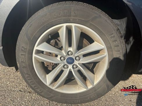 Used 2017 Ford Edge SEL w/ Equipment Group 201A image 24