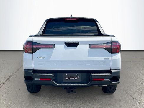 Used 2023 Hyundai Santa Cruz SE AWD/4WD image 6