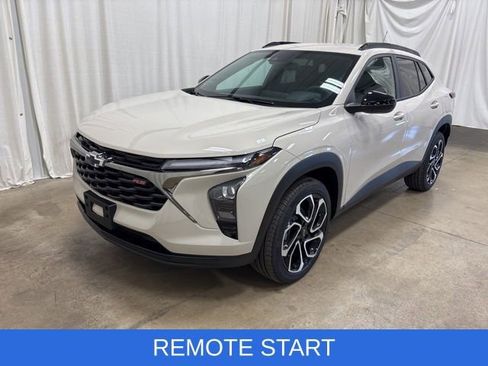 New 2026 Chevrolet Trax RS w/ Driver Confidence Package FWD image 8