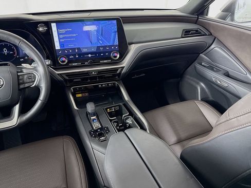 Certified 2024 Lexus TX 350 AWD w/ Captains Chair Package image 24