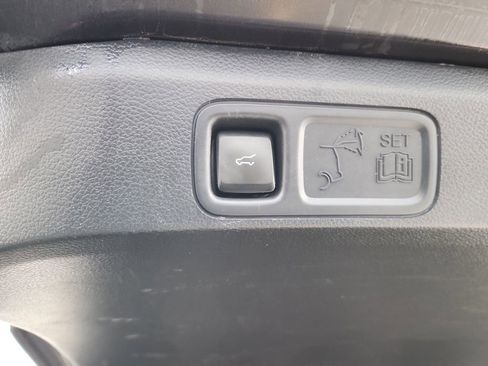 Used 2024 Ford Expedition Max Limited image 16