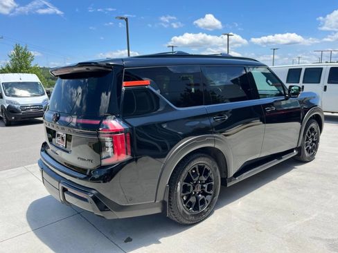 Used 2025 Nissan Armada PRO-4X w/ Pro-4X Premium Package AWD/4WD image 22