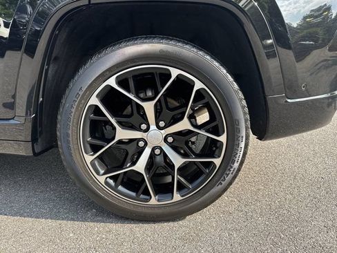 Certified 2022 Jeep Grand Cherokee Summit AWD/4WD image 25