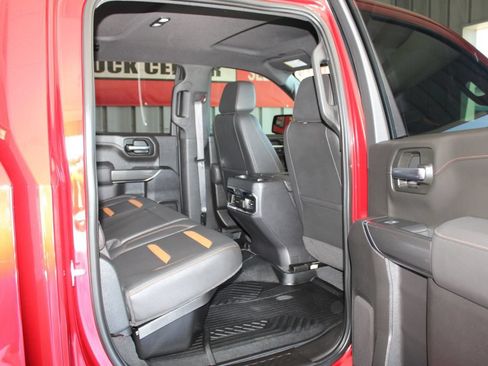 Used 2021 GMC Sierra 1500 AT4 w/ Off-Road Performance Package AWD/4WD image 21