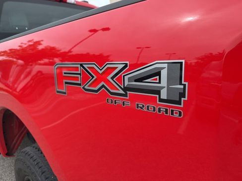 Used 2024 Ford F250 XL w/ STX Appearance Package AWD/4WD image 2