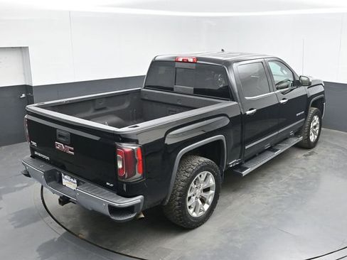 Used 2018 GMC Sierra 1500 SLT AWD/4WD image 38