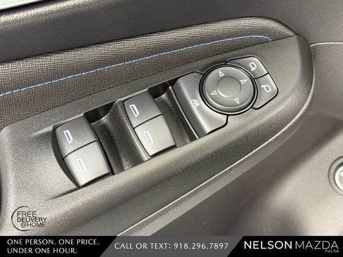 Used 2025 Buick Envista Sport Touring w/ Convenience II Package FWD image 18