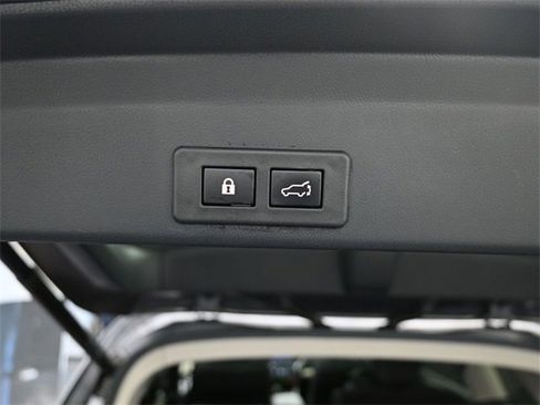 Used 2021 Subaru Ascent Touring image 25