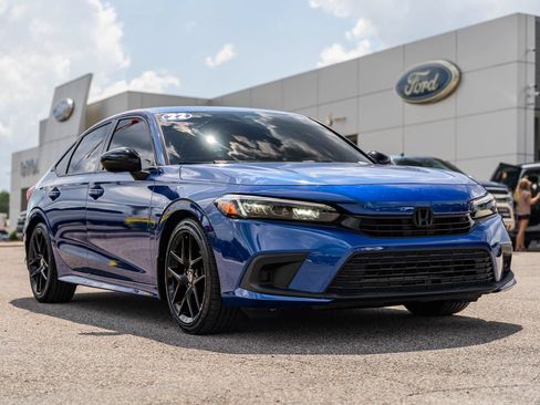 Used 2022 Honda Civic Sport image 1