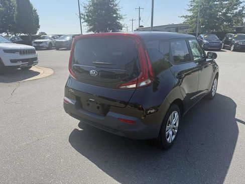 Used 2020 Kia Soul LX FWD image 9