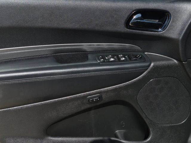 Used 2020 Dodge Durango R/T w/ Blacktop Package AWD/4WD image 9