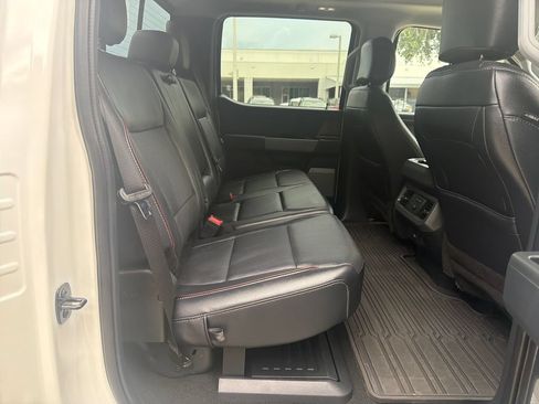 Used 2024 Ford F250 Lariat w/ Lariat Ultimate Package AWD/4WD image 30