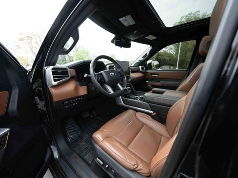 Used 2023 Toyota Tundra 1794 Edition AWD/4WD image 8