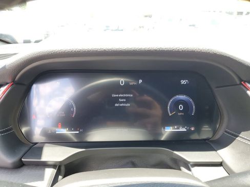 Used 2024 Jeep Grand Cherokee L Laredo w/ Trailer Tow Package image 17