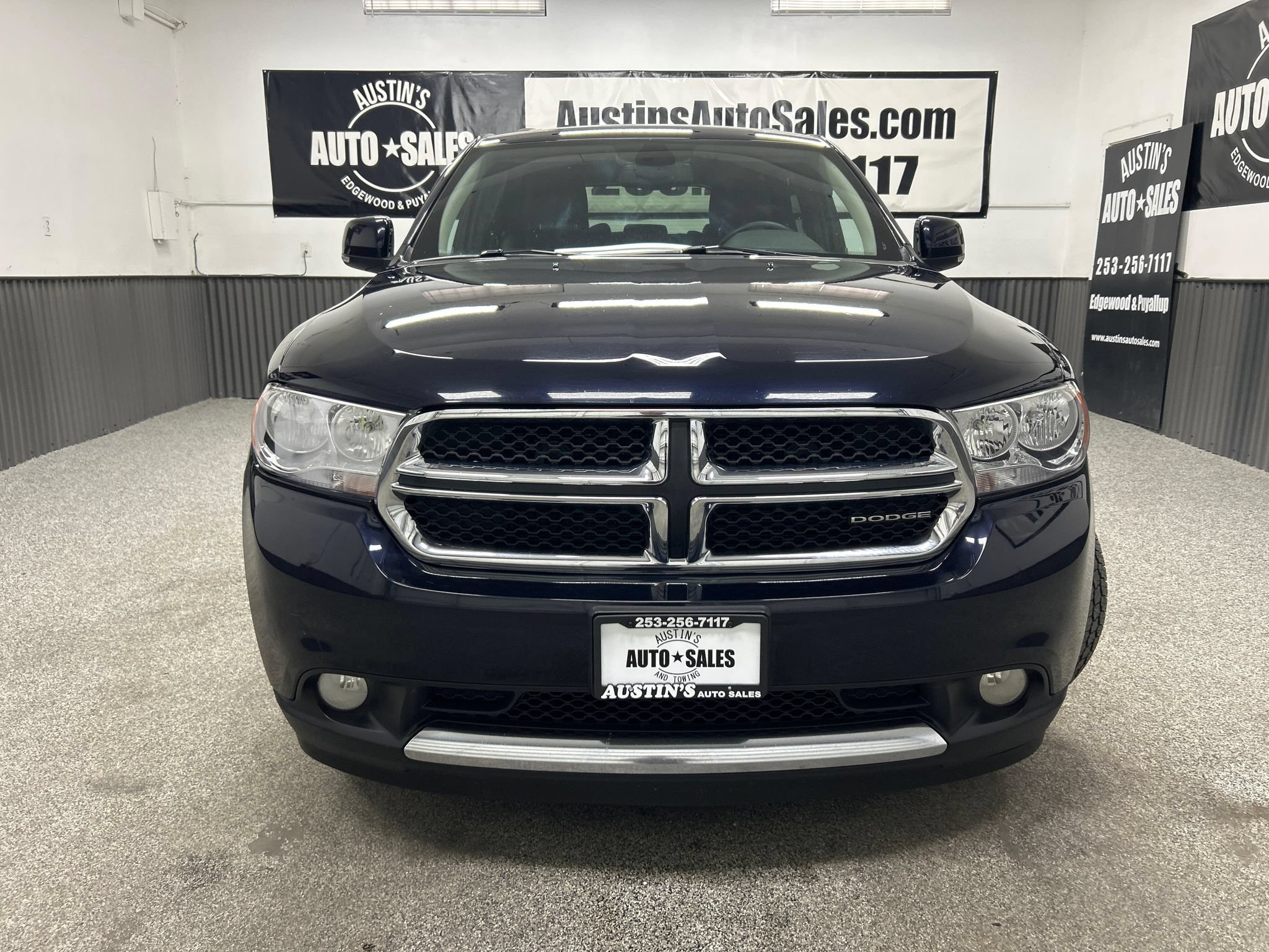 Used 2011 Dodge Durango Crew w/ Entry Nav/Commuter Group AWD/4WD image 2