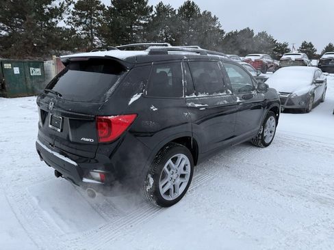 Used 2024 Honda Passport EX-L image 3