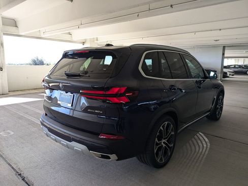 New 2026 BMW X5 xDrive50e w/ Climate Comfort Package AWD/4WD image 5
