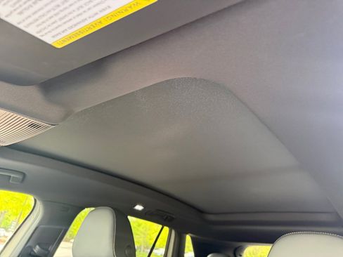 New 2026 Volkswagen Tiguan SE R-Line AWD/4WD image 21