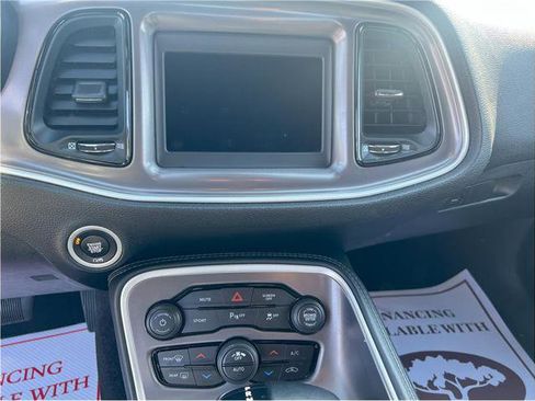 Used 2022 Dodge Challenger GT image 6