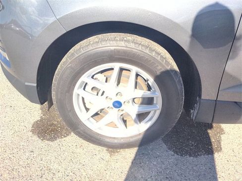 Certified 2022 Ford Edge SEL w/ Convenience Package image 40