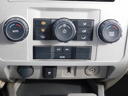 Used 2009 Ford Escape 4WD Hybrid image 12