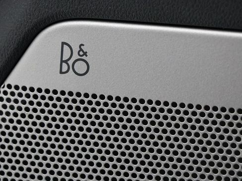 Used 2023 Ford F150 Lariat w/ Equipment Group 502A High image 34