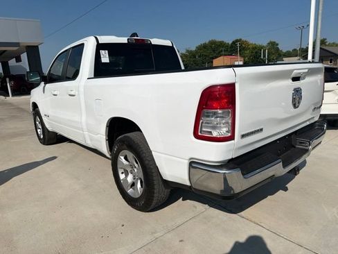 Used 2022 RAM 1500 Big Horn AWD/4WD image 3
