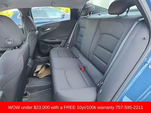 Used 2025 Chevrolet Malibu RS FWD image 12
