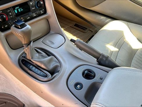Used 2003 Chevrolet Corvette Convertible w/ Preferred Equipment Group1 RWD image 17