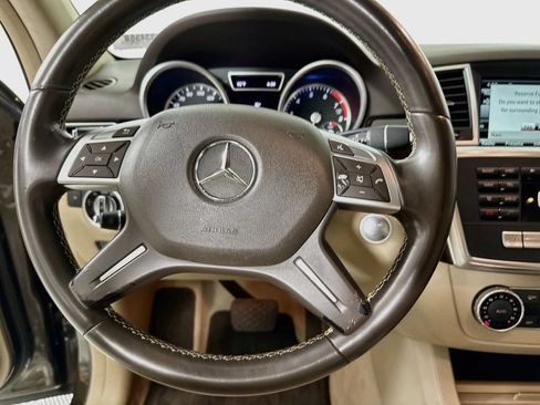 Used 2014 Mercedes-Benz ML 350 2WD image 18