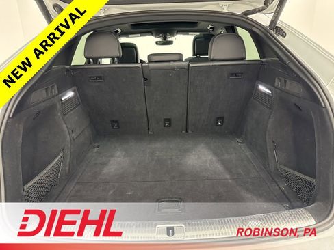 Used 2022 Audi SQ5 Premium image 9