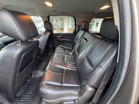 Used 2013 GMC Yukon XL SLT image 12