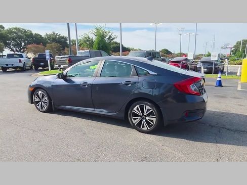 Used 2018 Honda Civic EX-T image 29