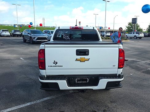 Used 2016 Chevrolet Colorado LT w/ LT Convenience Package RWD image 9