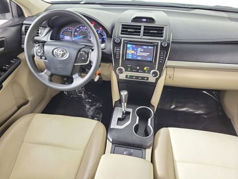 Used 2012 Toyota Camry LE FWD image 15